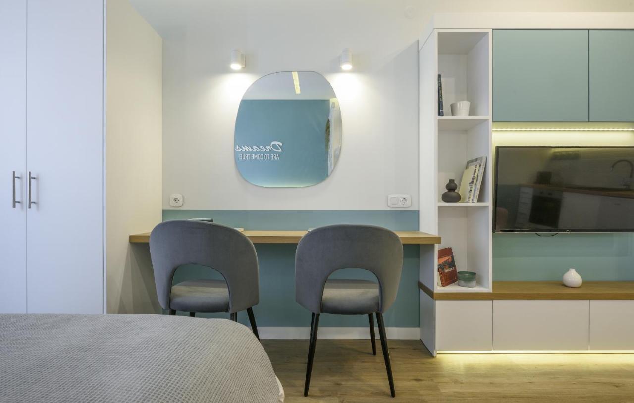 Τhe Half Root Suite In The Heart Of City Center Thessaloníki Ngoại thất bức ảnh