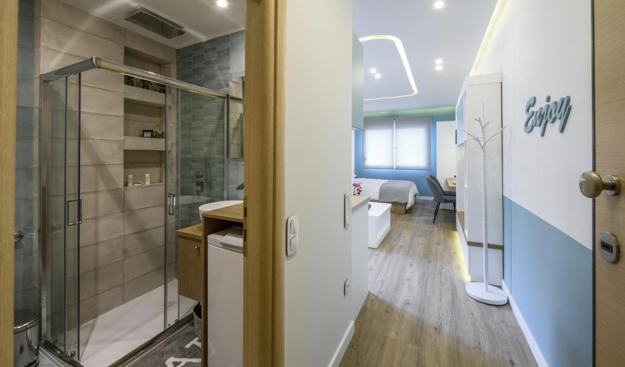Τhe Half Root Suite In The Heart Of City Center Thessaloníki Ngoại thất bức ảnh