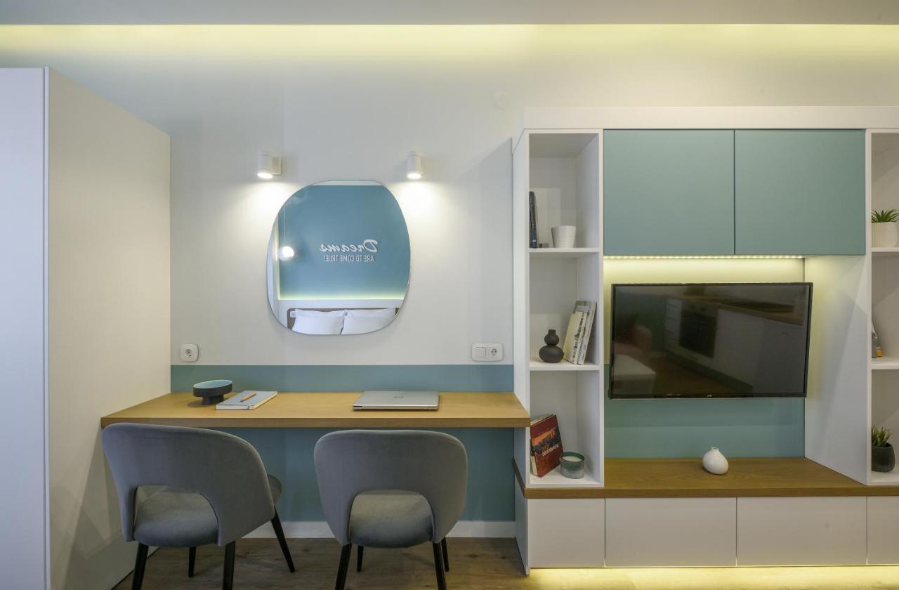 Τhe Half Root Suite In The Heart Of City Center Thessaloníki Ngoại thất bức ảnh